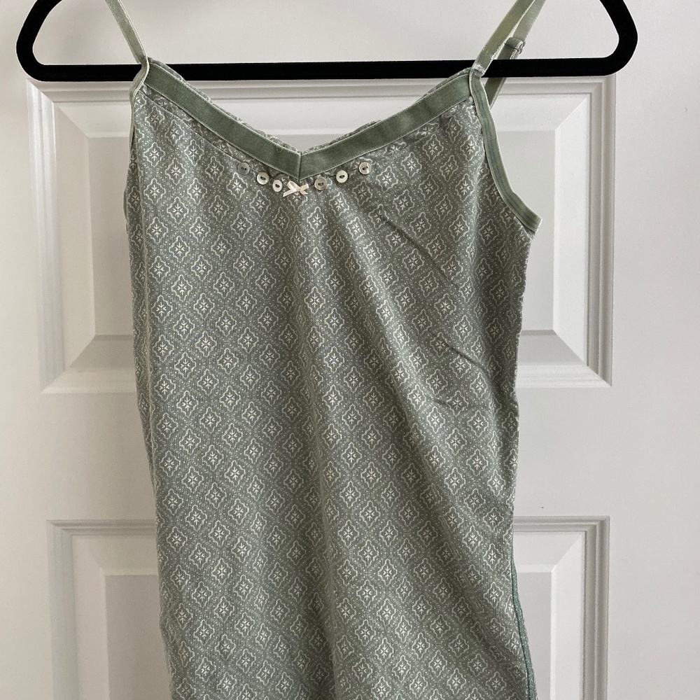 Sundance XS cotton tank w/velvet straps and button detail